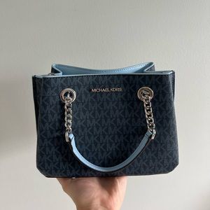 michael kors small purse
